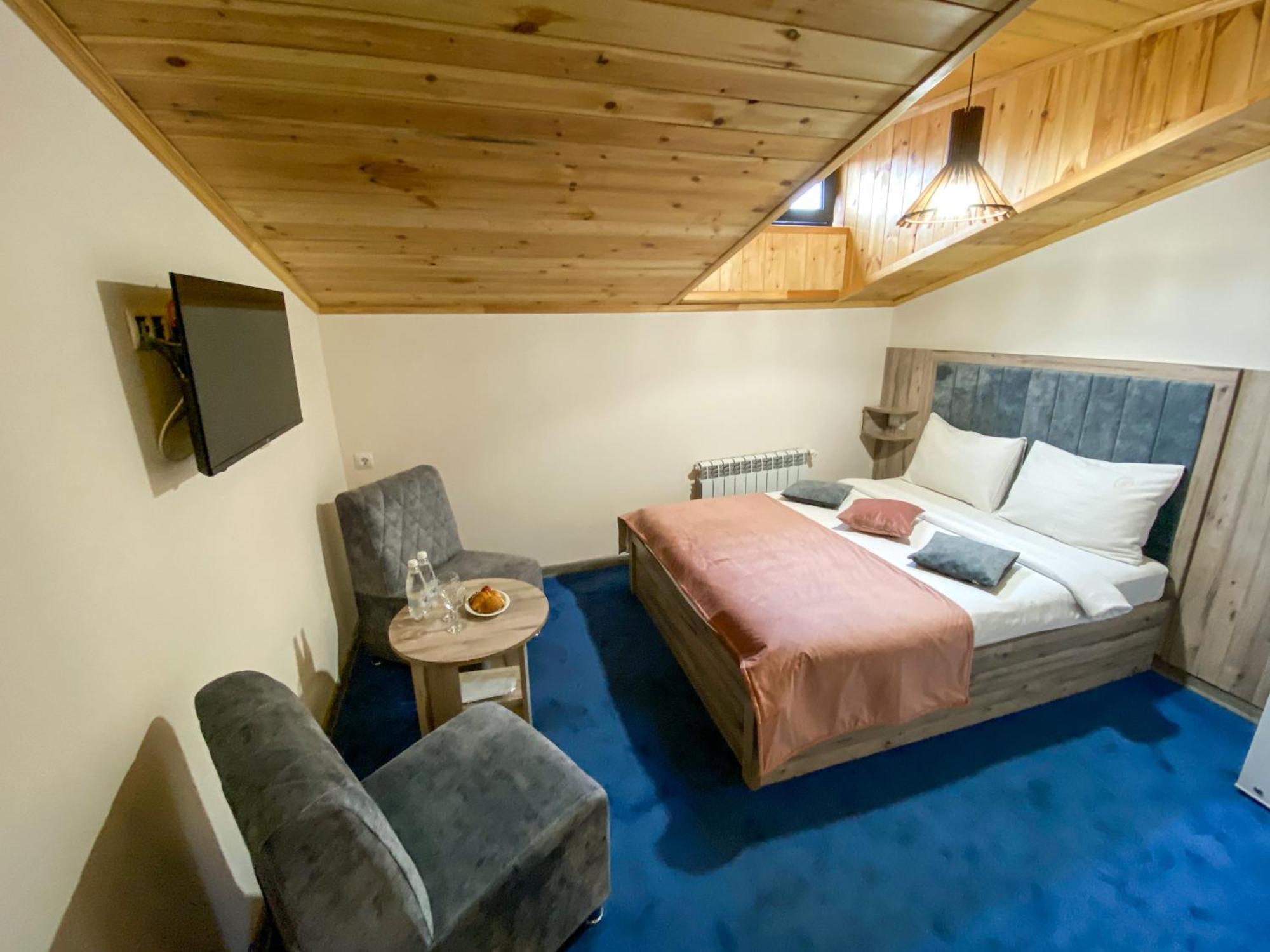 Alex Hotel Erevan Quarto foto