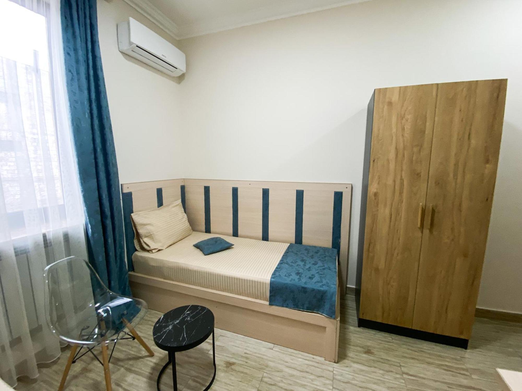 Alex Hotel Erevan Exterior foto